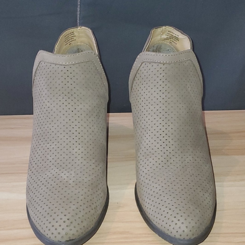 Steve Madden Taupe Ankle Bootie